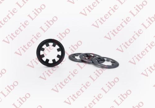 Spring washers for unsplined shafts